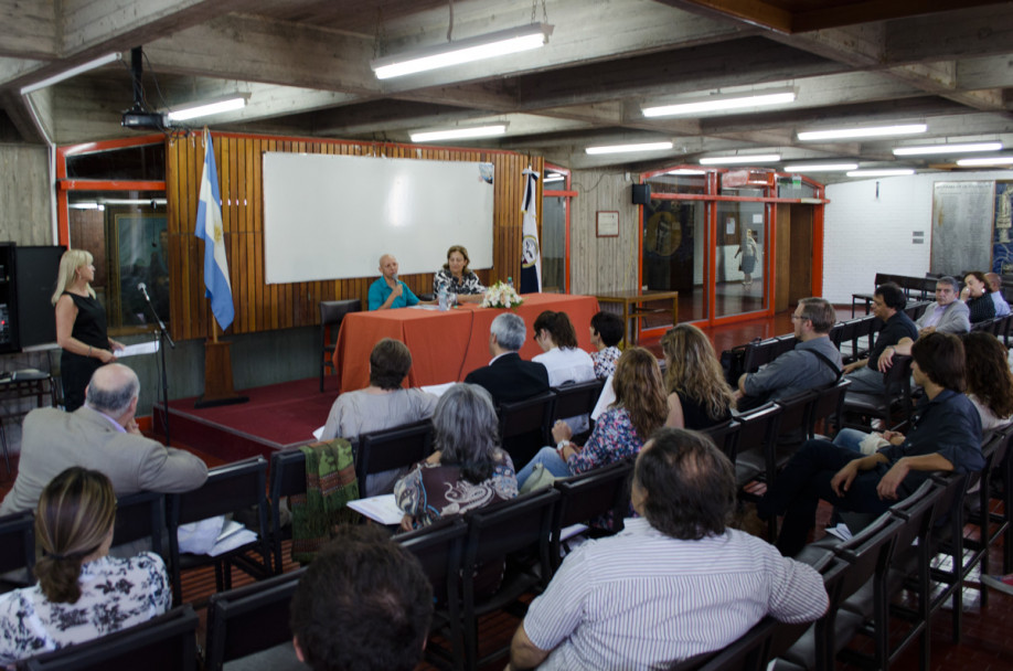 imagen Comenzó  el seminario de integración Argentino-Chileno en la UNCuyo