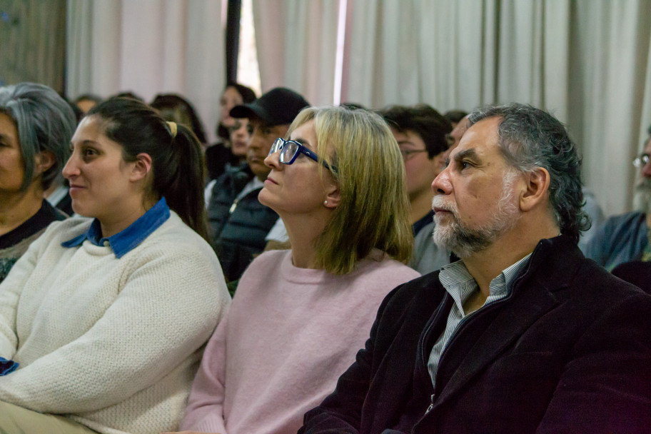 imagen Adolescencias y responsabilidad penal: un debate sobre derechos, cuidados e intervención profesional