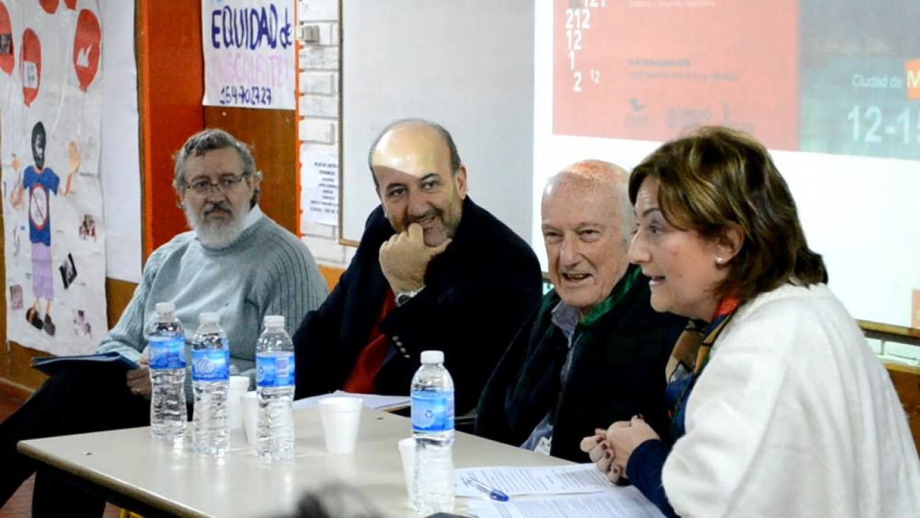 imagen "La Salud no está presente en ninguna de las propuestas de los candidatos de este año electoral"