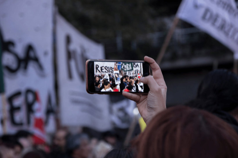 imagen Se viene el seminario de posgrado "Apropiaciones y resistencias latinoamericanas ante la digitalización de la comunicación y la cultura"