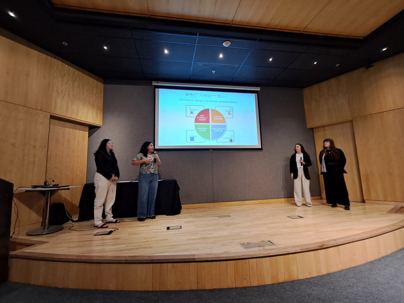 imagen Diez años de prácticas que vinculan la universidad con la gestión pública