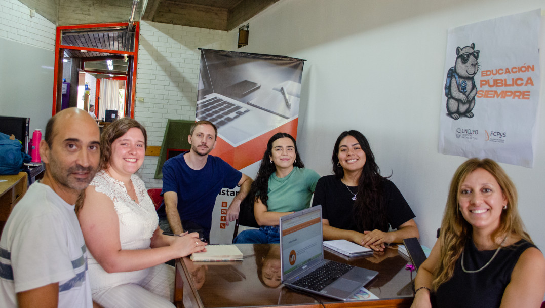 imagen Área de Educación a Distancia