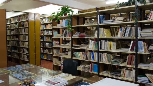 imagen La Biblioteca recibe una donación de títulos de EDIUNC