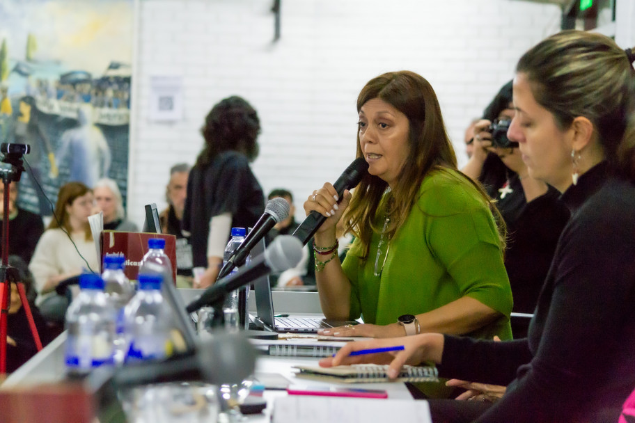 imagen Adolescencias y responsabilidad penal: un debate sobre derechos, cuidados e intervención profesional