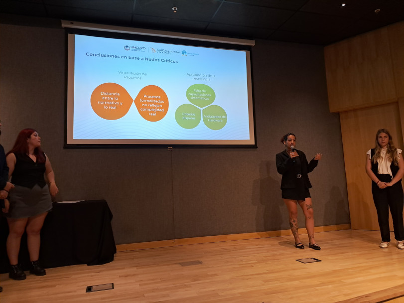 imagen Diez años de prácticas que vinculan la universidad con la gestión pública