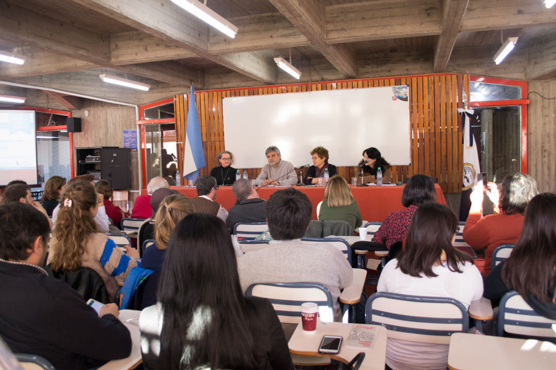 imagen Se realizó en la FCPyS el Foro Universitario por el Bicentenario