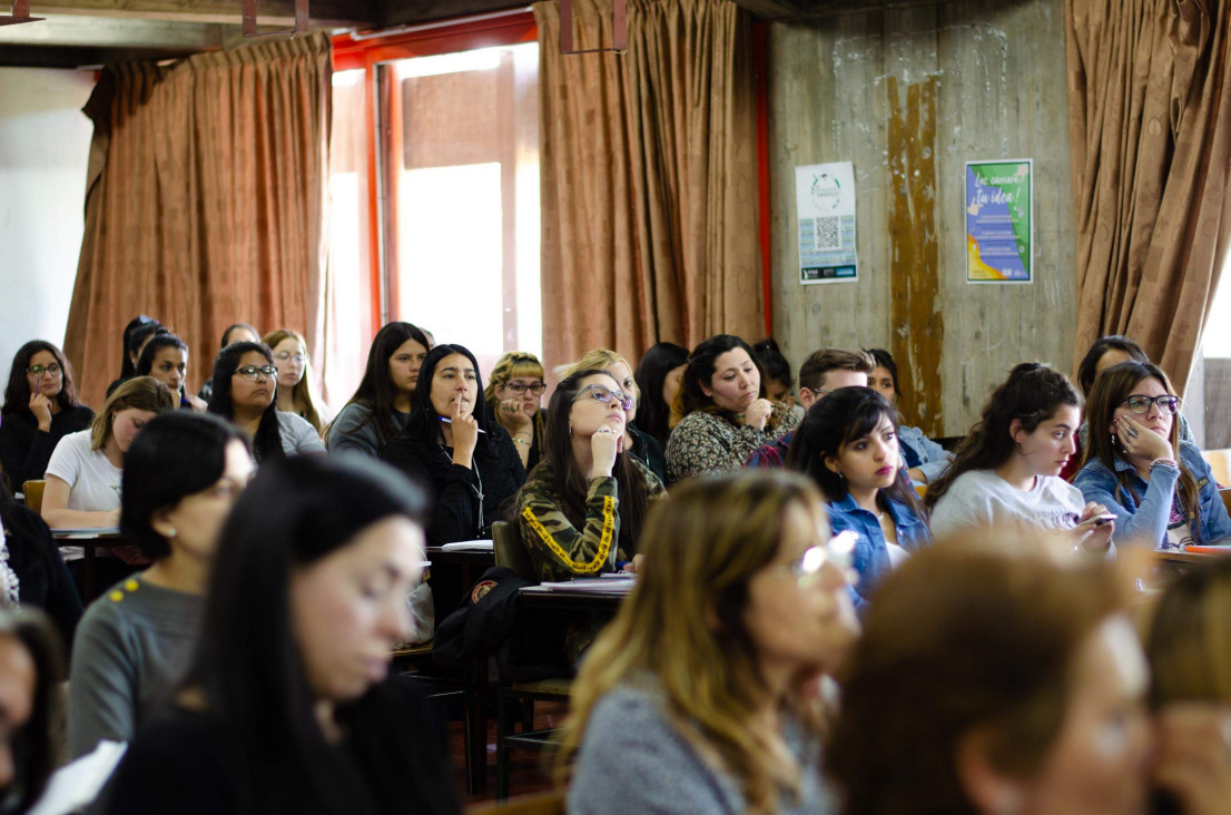 imagen Convocan a estudiantes de Comunicación Social para una pasantía