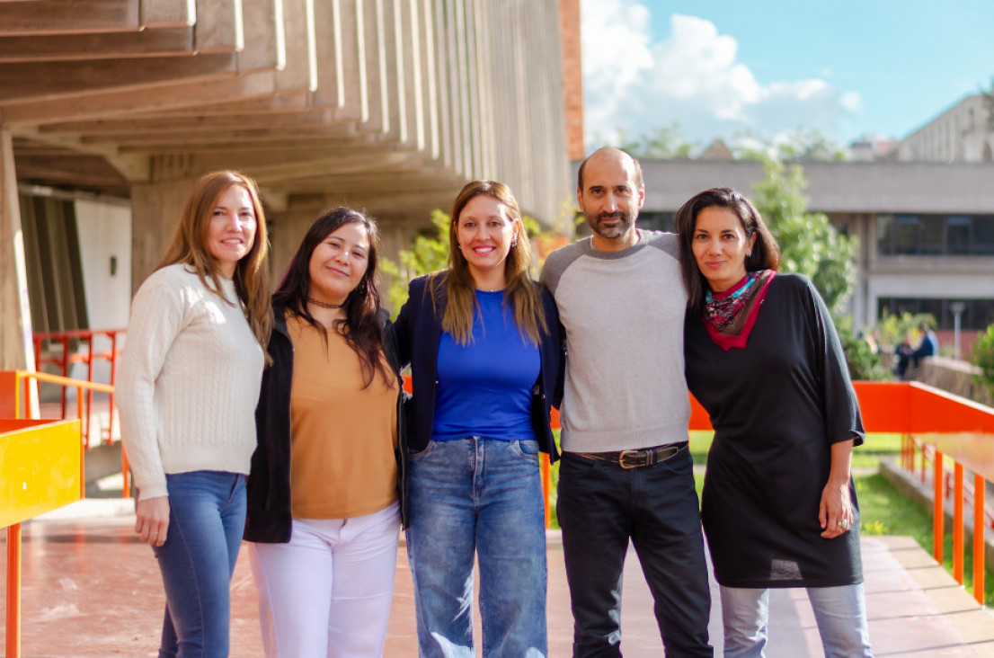 imagen Comenzó el taller "Enseñanza y aprendizaje en propuestas con complementos virtuales"