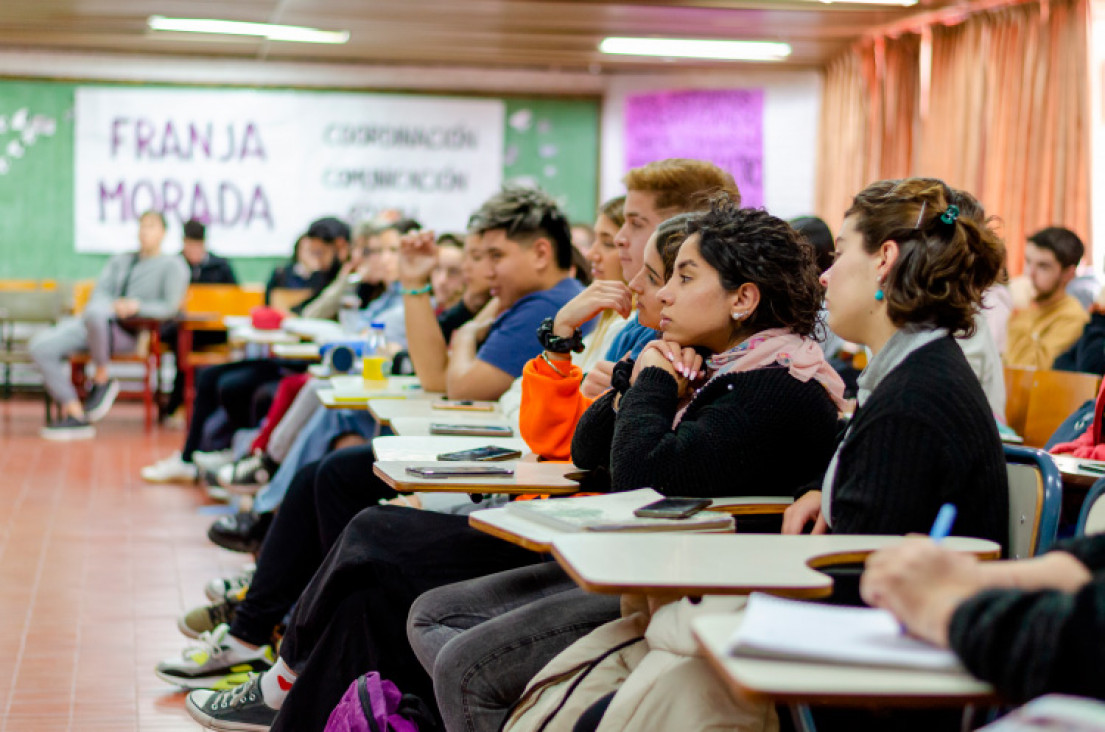 imagen Estudiantes e ingresantes de la FCPyS podrán inscribirse a las Becas 2023 en un periodo único 