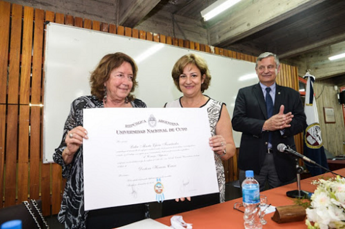 imagen Lidia Fernández, en línea directa con la FCPyS