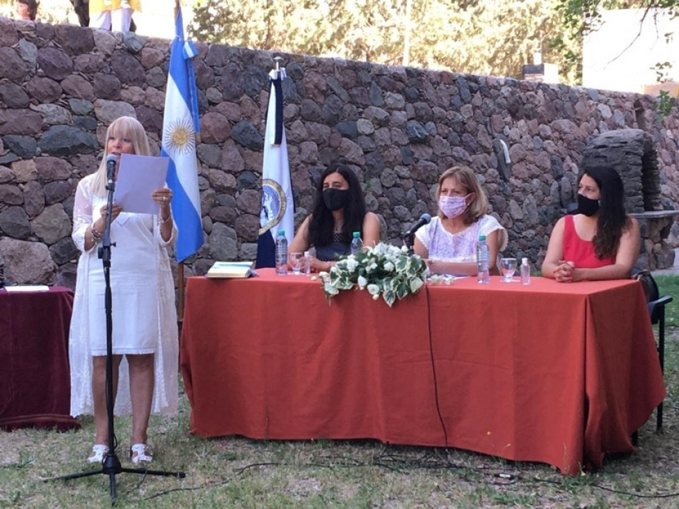 imagen Seguí desde aquí el Acto de Juramento en la FCPyS 